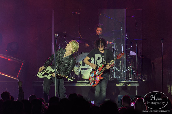 GooGooDolls-HylanPhotography-SandsEventCenter-WLEV-01-3.jpg