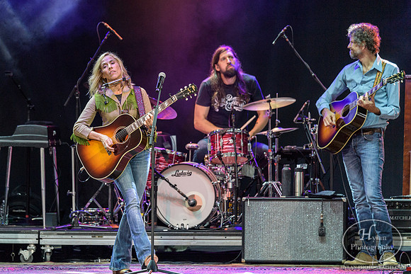 Outlaw Music Festival-HylanPhotography-PavilionatMontageMountain-CatCountry-05.jpg
