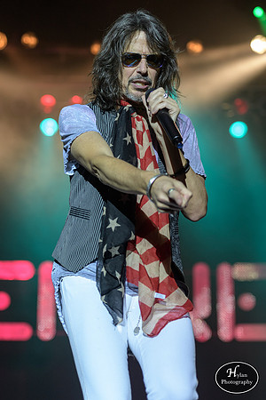 Foreigner-HylanPhotography-SandsEventCenter-WLEV-02-7.jpg