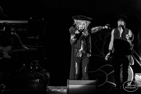 CyndiLauper-HylanPhotography-SandsBethlehemEventCenter-WLEV-01-4.jpg