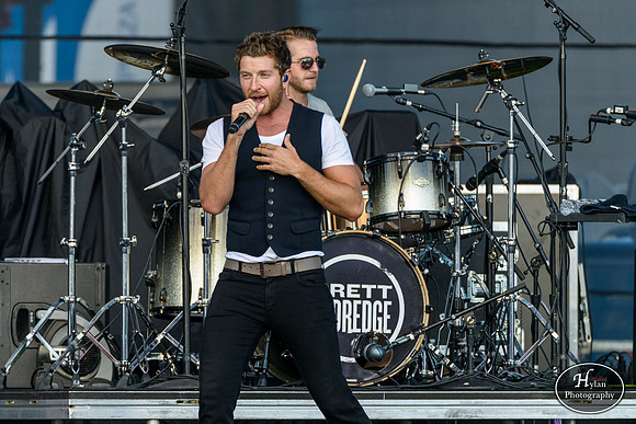 Brett Eldredge