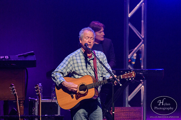 VinceGill-HylanPhotography-FMKirby-CatCountry96-2-2.jpg