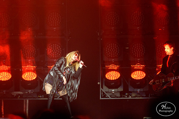ShaniaTwain-HylanPhotography-PPLCenter-CatCountry-WLEV-204738.jpg