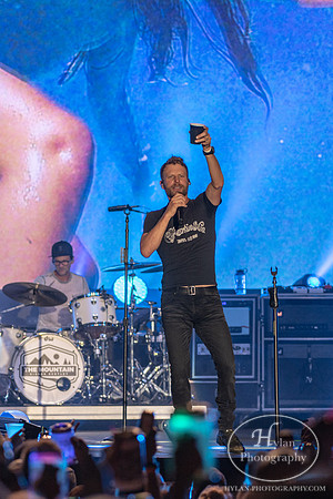 DierksBentley-HylanPhotography-Musikfest2018-CatCountry-2-14.jpg