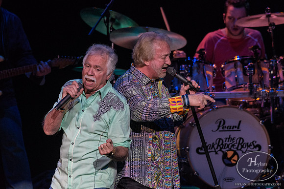 OakRidgeBoys-HylanPhotography-FMKirby-CatCountry96-2-6.jpg