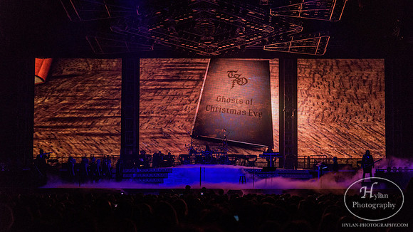 TransSiberianOrchestra-HylanPhotography-PPLCenter-WLEV-01.jpg