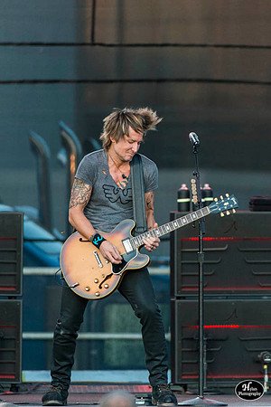 Keith Urban
