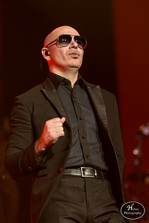 Pitbull-HylanPhotography-PPLCenter-WLEV-02-4.jpg