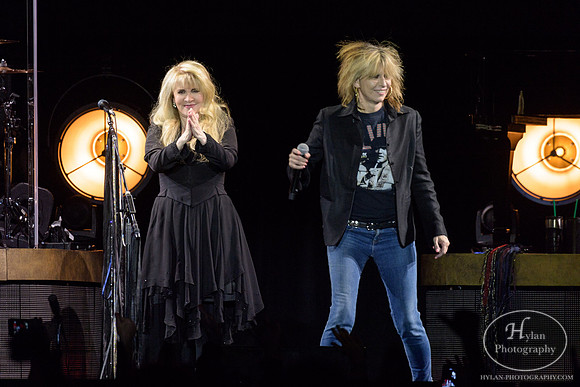 StevieNicks-HylanPhotography-SandsEventCenter-WLEV-205850.jpg