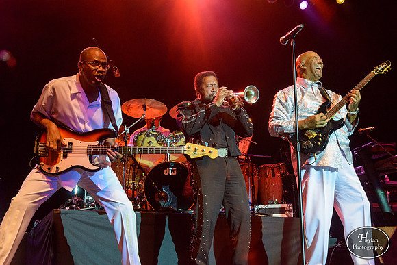TheCommodores-HylanPhotography-SandsBethlehemEventCenter-WLEV-213924.jpg