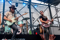 BrothersOsborne-HylanPhotography-AllentownFair2016-CatCountry-01-3.jpg