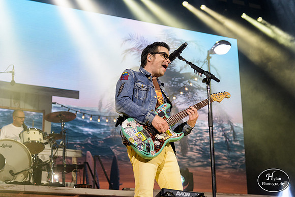 Weezer-HylanPhotography-PavilionatMontageMountain-04.jpg
