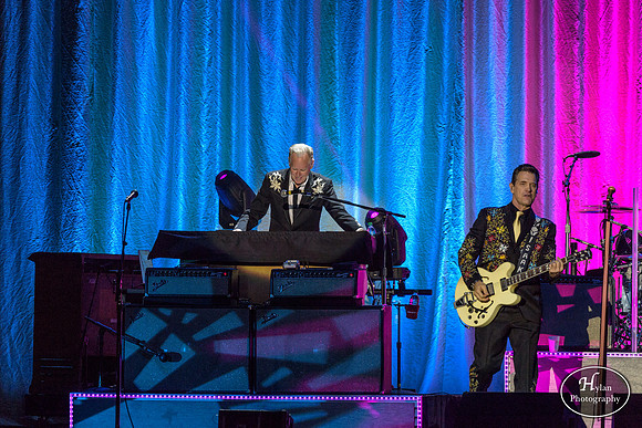 ChrisIsaak-HylanPhotography-SandsEventCenter-WLEV-201640.jpg
