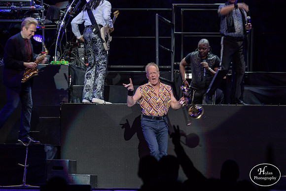 Chicago-EarthWind&Fire-HylanPhotography-PPLCenter-WLEV-195003.jpg