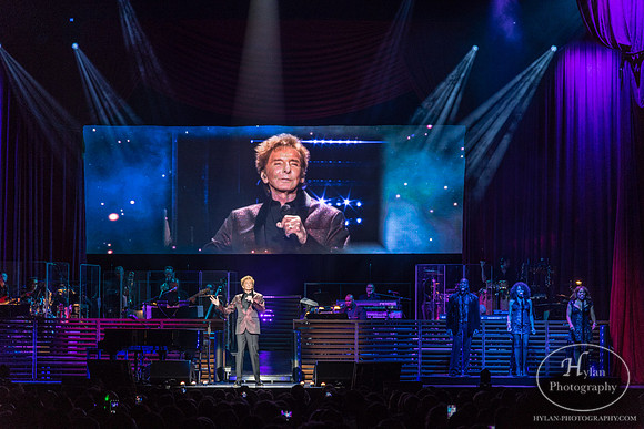 BarryManilow-HylanPhotography-PPLCenter-WLEV-0955.jpg