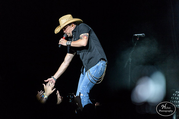 JasonAldean-HylanPhotography-PPLCenter-CatCountry-01-5.jpg