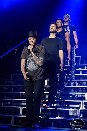 MY2KTour-O-Town-HylanPhotography-SandsBethlehemEventCenter-WLEV-205044.jpg