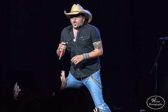 JasonAldean-HylanPhotography-PPLCenter-CatCountry-01-6.jpg