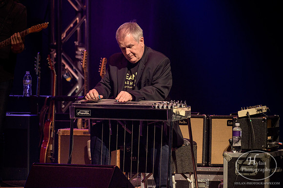 VinceGill-HylanPhotography-FMKirby-CatCountry96-194016.jpg