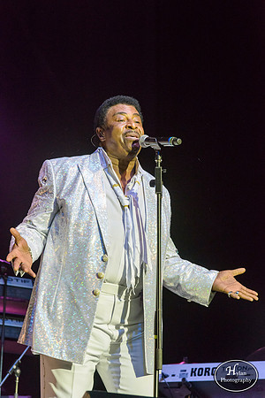 TemptaionsReview_ft_DennisEdwards-HylanPhotography-SandsBethlehemEventCenter-WLEV-201230.jpg