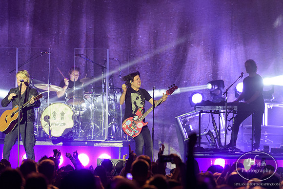 GooGooDolls-HylanPhotography-SandsEventCenter-WLEV-02.jpg