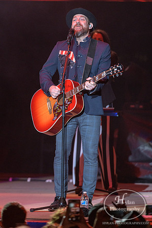 Sugarland-HylanPhotography-AllentownFair-CatCountry96-2-7.jpg