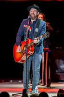 Sugarland-HylanPhotography-AllentownFair-CatCountry96-3.jpg
