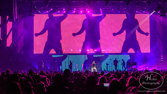 ThomasRhett-HylanPhotography-MoheganSunArenaPa-CatCountry-212524.jpg