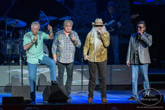 OakRidgeBoys-HylanPhotography-FMKirby-CatCountry96-2-7.jpg
