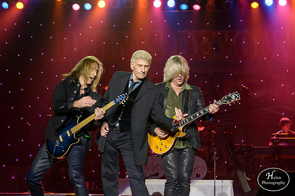 DennisDeYoung-HylanPhotography-SandsBethlehemEventCenter-02-2.jpg