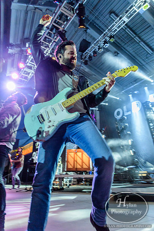 OldDominion-HylanPhotography-SteelStacks-CatCountry-3-4.jpg