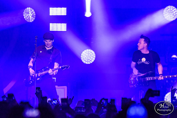 Blink-182-HylanPhotography-SandsBethlehemEventCenter-01.jpg