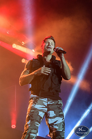 MY2KTour-98Degrees-HylanPhotography-SandsBethlehemEventCenter-WLEV-01-2.jpg