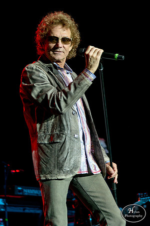Starship featuring Mickey Thomas