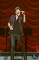 GavinDeGraw-HylanPhotography-PPLCenter-CatCountry-WLEV-01-4.jpg