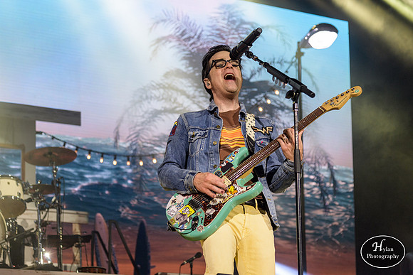 Weezer-HylanPhotography-PavilionatMontageMountain-214826.jpg