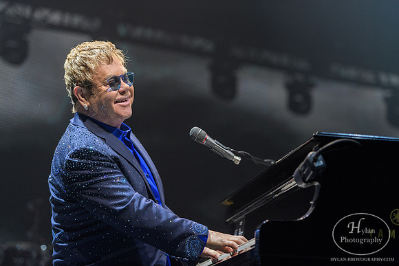 EltonJohn-HylanPhotography-PPLCenter-WLEV-02-2.jpg