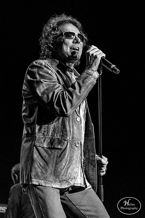 Starship featuring Mickey Thomas