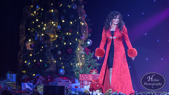 Donny&Marie-HylanPhotography-SBEC-WLEV-4-3.jpg