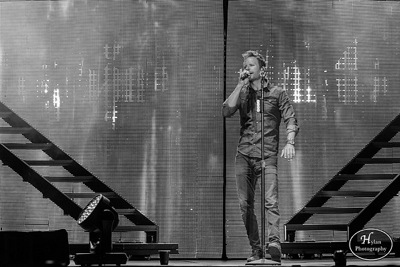 DierksBentley-HylanPhotography-Musikfest2016-CatCountry-204342.jpg