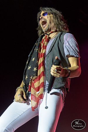 Foreigner-HylanPhotography-SandsEventCenter-WLEV-201642.jpg