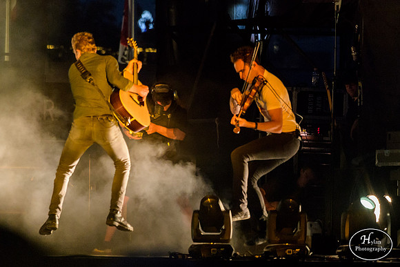 DierksBentley-HylanPhotography-Musikfest2016-CatCountry-203832.jpg